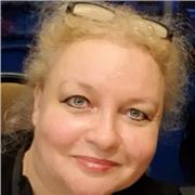 Sehr geehrte Damen und Herren,
ich unterrichte Deutsch als Fremdsprache seit ca. 15 Jahren. Von Alphakursen bis C1.